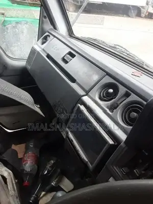 Toyota Dyna Crew Cabin