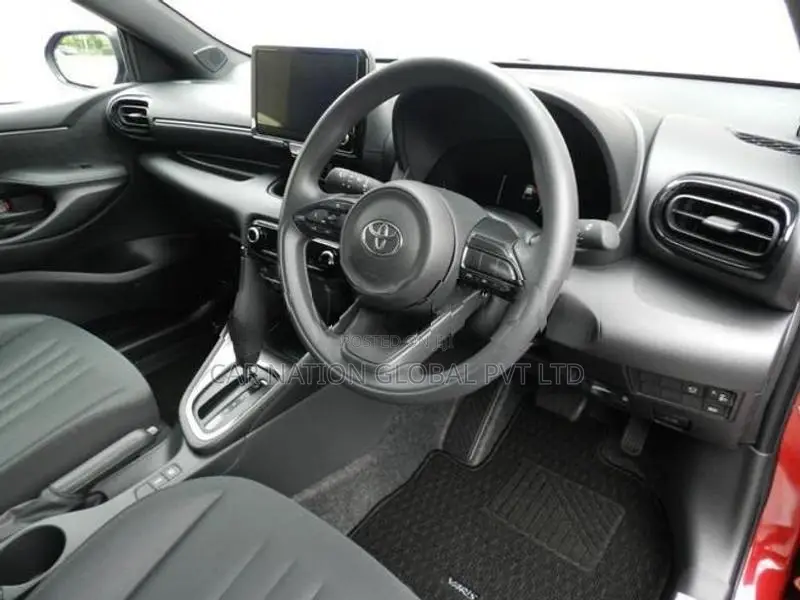 Toyota Yaris G LED Package 2026