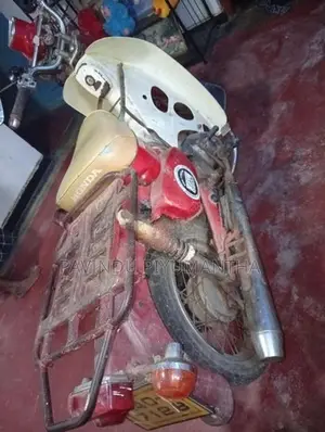 Honda Thapal 90 Bike 1980
