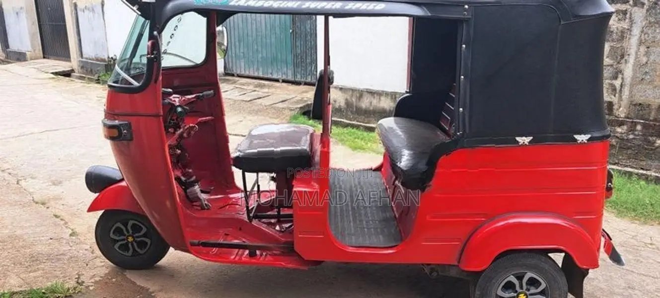 Bajaj RE 2003