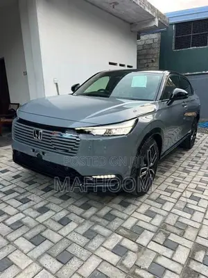 Honda Vezel Z Play Moon Roof 2026