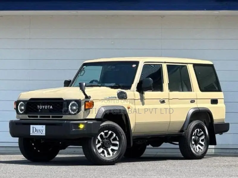 Toyota Land Cruiser 70 AX 2026