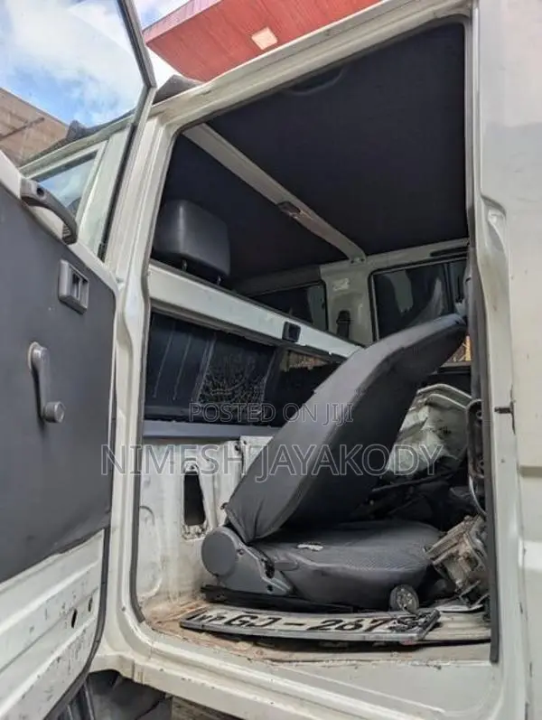 Toyota Crew Cab Body