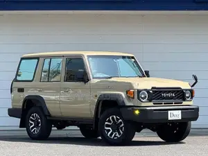 Toyota Land Cruiser 70 AX 2026