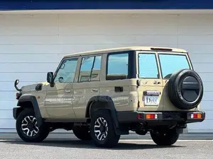 Toyota Land Cruiser 70 AX 2026
