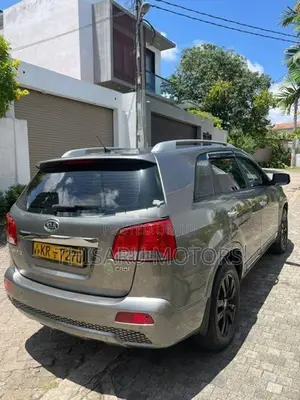 Kia Sorento AUTO DIESEL 1-8 2011