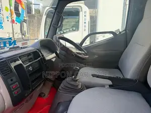 Toyota Dyna 9/5 feet 2002