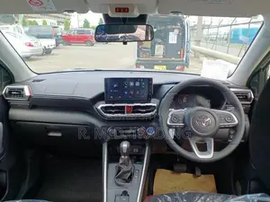 Toyota Raize Hybrid Z 2026