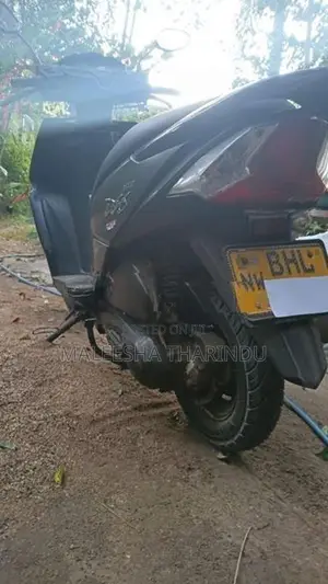 Honda Dio 2018