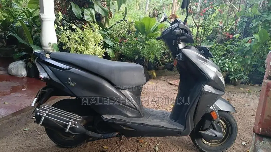 Honda Dio 2018
