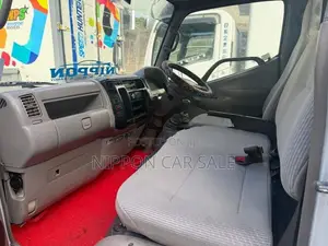 Toyota Dyna 9/5 feet 2002