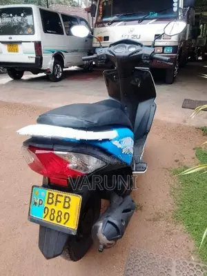 Honda Dio 2017