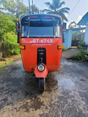 Bajaj RE 2009