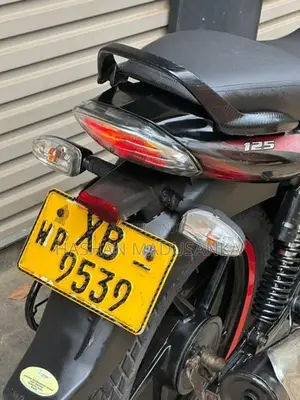 Bajaj Discover 125 2012