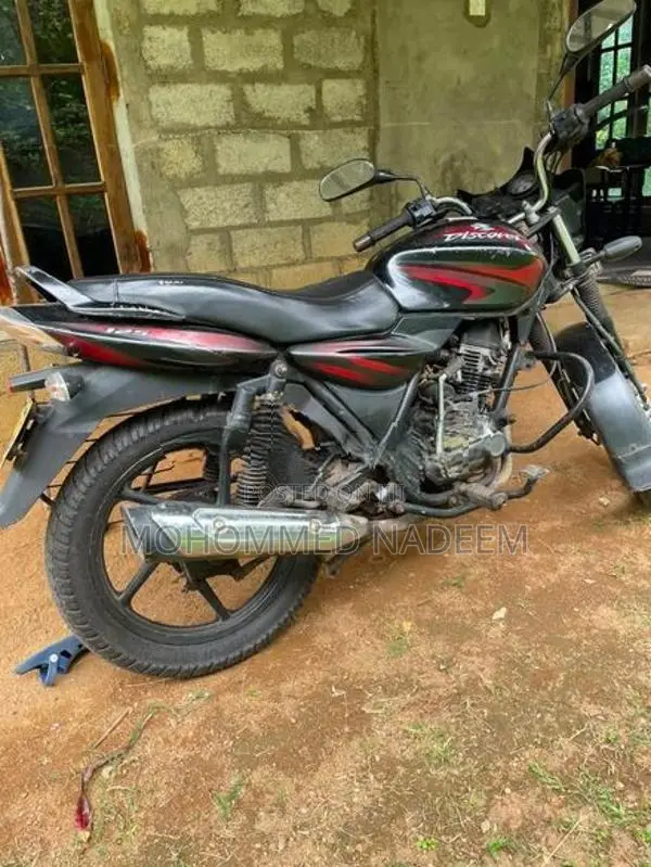 Bajaj Discover 125 2012
