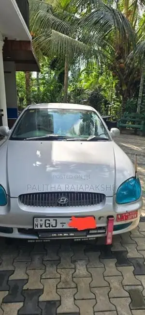 Hyundai Sonata 2001