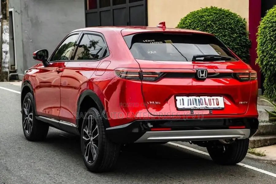 Honda Vezel Z PREMIUM RED 2026
