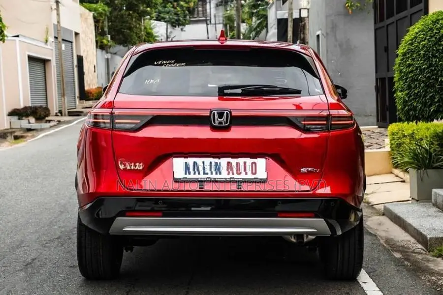 Honda Vezel Z PREMIUM RED 2026