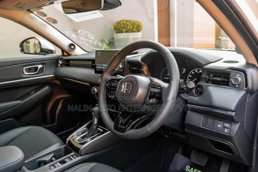 Honda Vezel Z Premium Pearl 2026