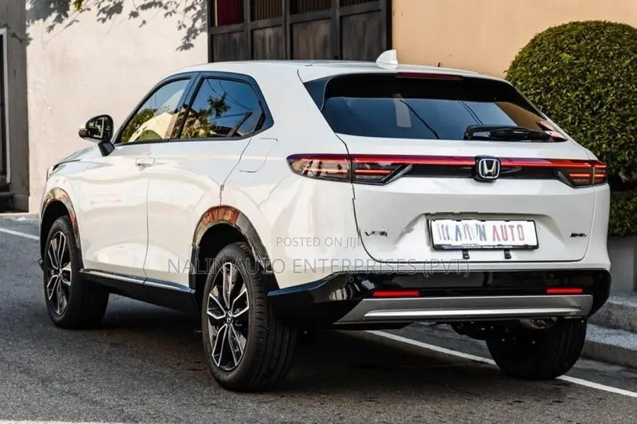 Honda Vezel Z Premium Pearl 2026