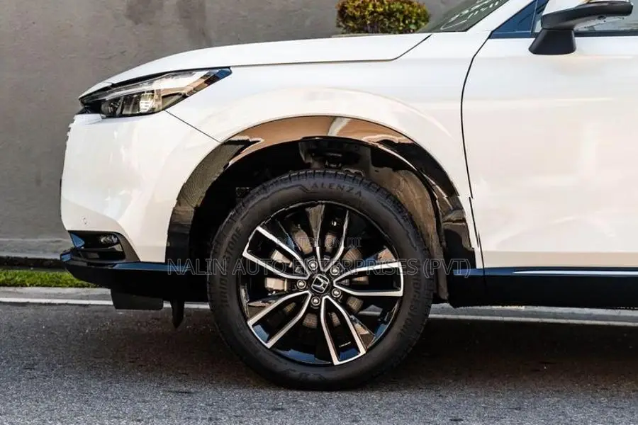 Honda Vezel Z Premium Pearl 2026