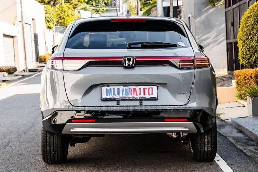 Honda Vezel Z Premium Grey 2026