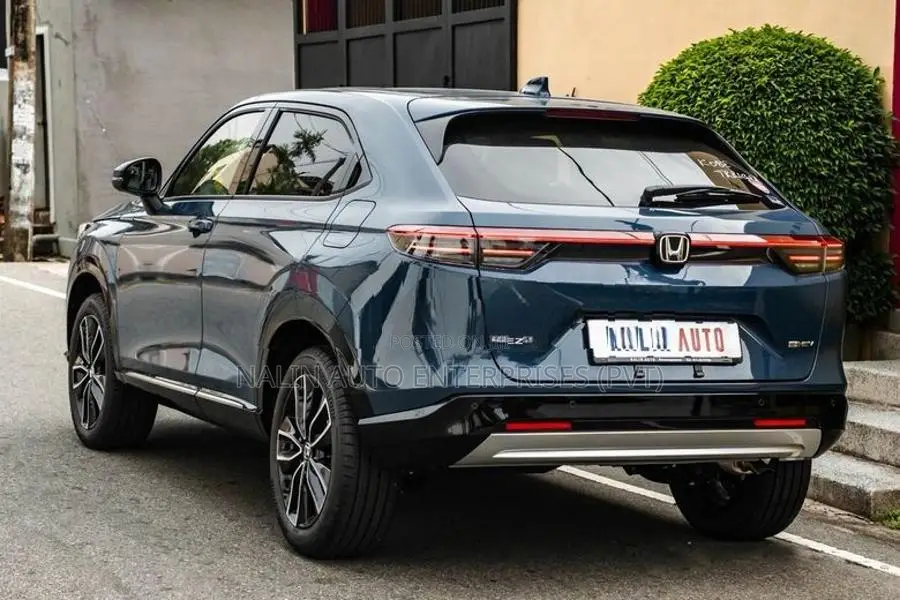Honda Vezel Z PREMIUM BLUE 2026