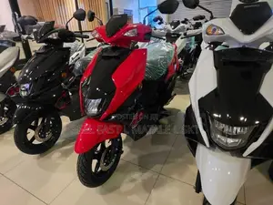 Suzuki Burgman / Avenis 125 ___ 2026