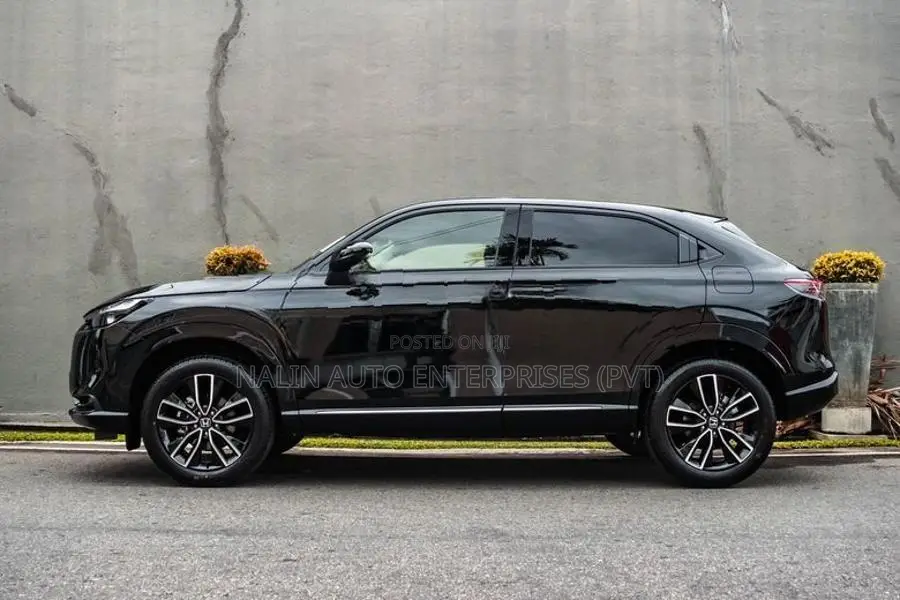 Honda Vezel Z PACKAGE BLACK 2026