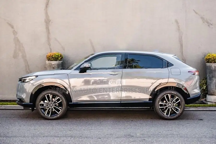 Honda Vezel Z PACKAGE GREY 2026
