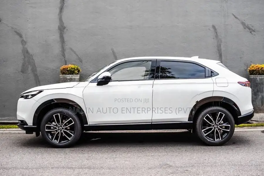 Honda Vezel Z PACKAGE PEARL 2026