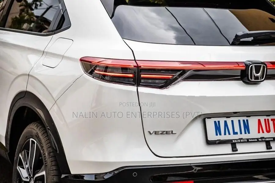 Honda Vezel Z PACKAGE PEARL 2026