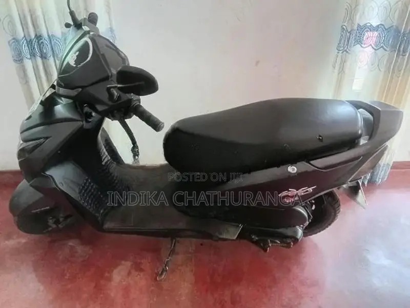 Honda Dio 2017