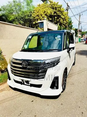 Toyota Roomy Custom GT Turbo 2026