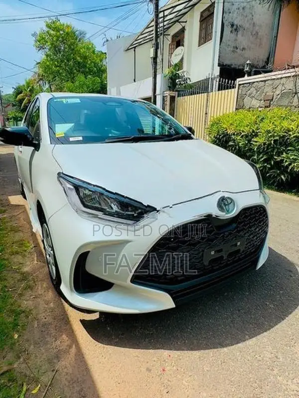 Toyota Yaris G LED BSM 4 WAY 2026