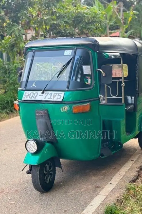 Bajaj RE Three Wheeler 2008
