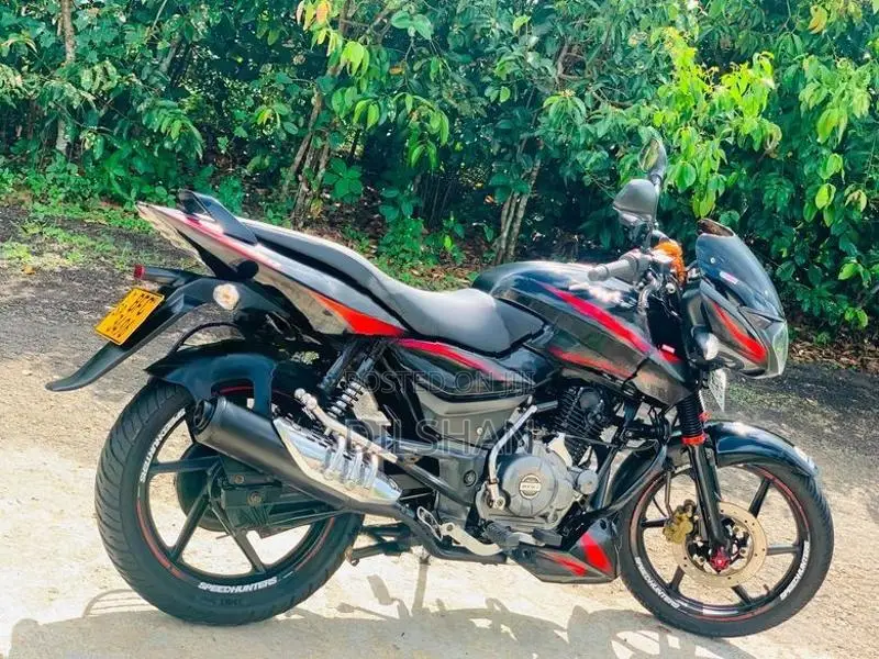 Bajaj Pulsar 150 2017