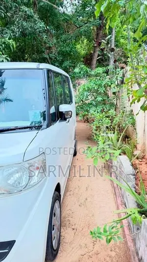 Honda N-Box 2015