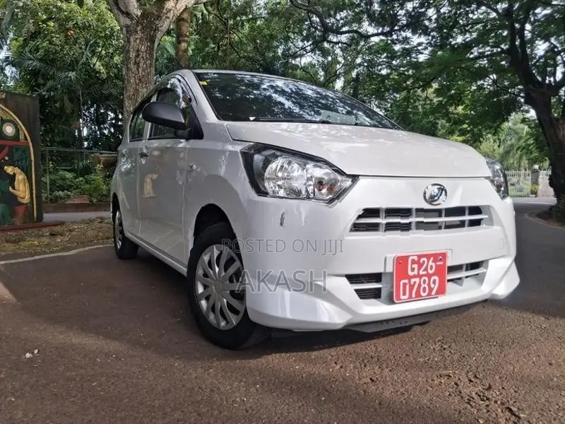 Daihatsu Mira 2026