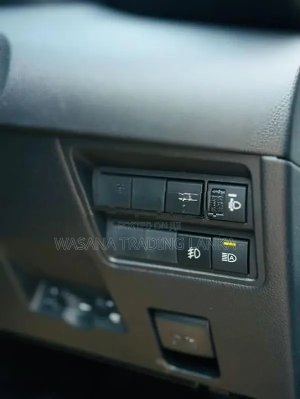 Toyota Yaris X limited 2024