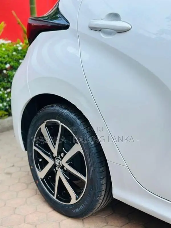 Toyota Yaris X limited 2024