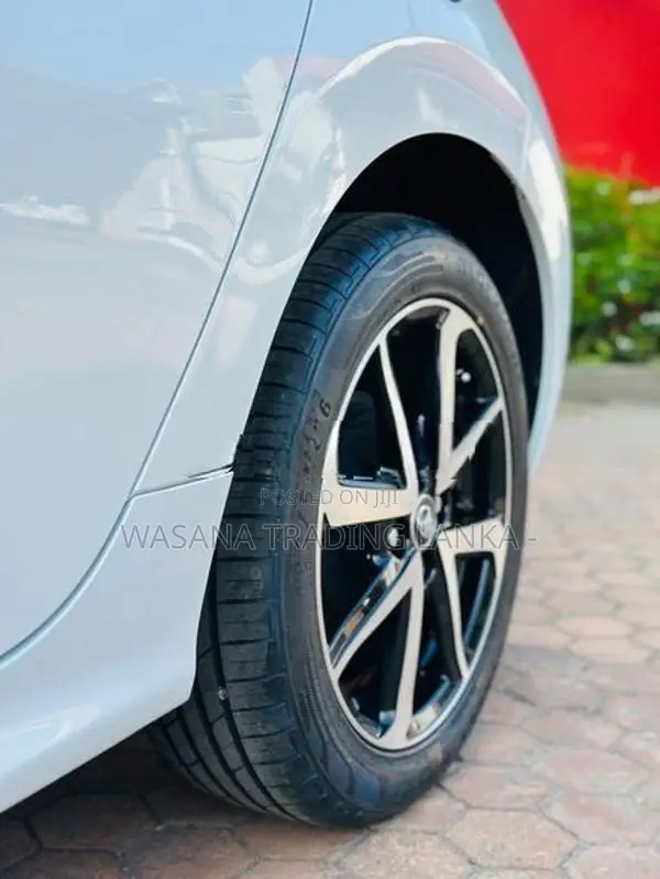 Toyota Yaris X limited 2024
