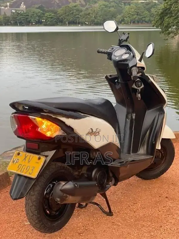 Honda Dio 2012