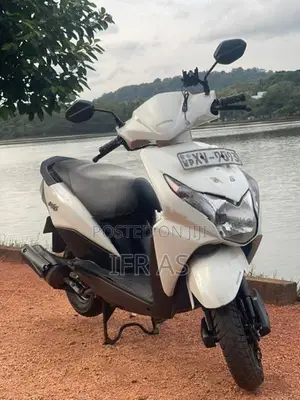 Honda Dio 2012