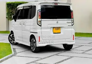 Suzuki Spacia XS CUSTOM HYBRID 2023