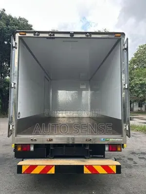 Isuzu Elf Full Body 2019