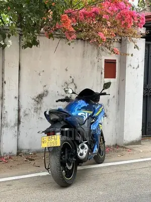Suzuki Gixxer SF 2017