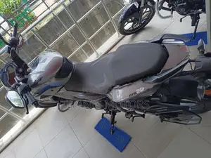 Bajaj Pulsar NS200 2026