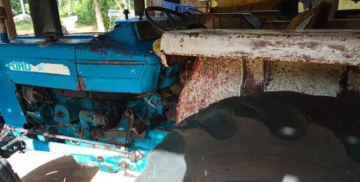 Ford 3000 1999