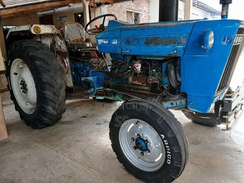 Ford 3000 1999